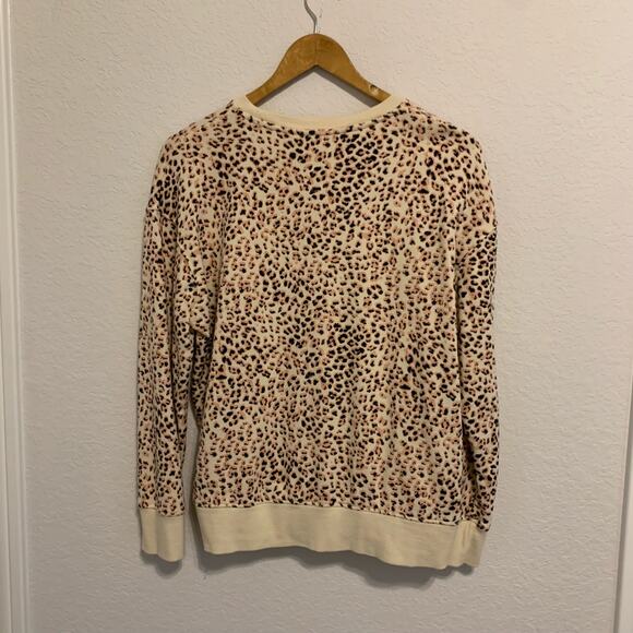 Shiraleah Cream Pink Black Leopard Print Crew Neck Sweatshirt - Picture 6 of 6